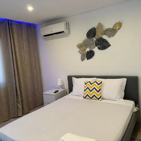 Villa Aroeira Tropical Charneca (Setubal)