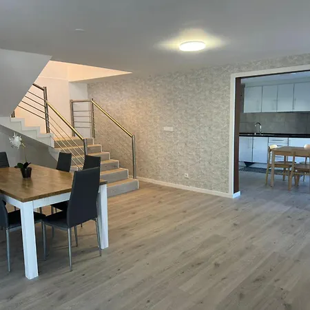 Aroeira Tropical * 차르네카